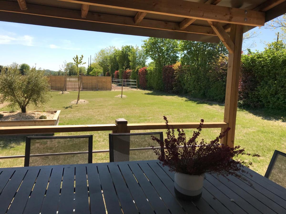Cottage du garlai Bressuire Extérieur photo